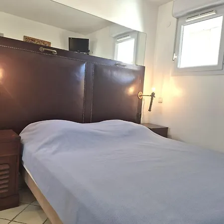 Capnat - Village Naturiste - Heliopolis - 2 Pieces - Le Mont Olympe